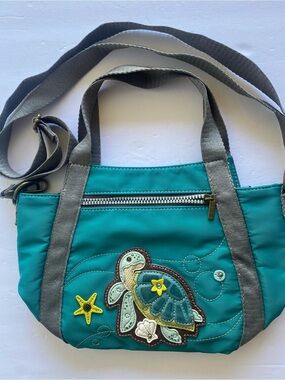 CHALA Teal Turtle Appliqué Crossbody Bag with Gray Straps